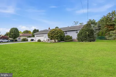 874 Edinburg Road, Trenton, NJ 08690 - Photo 7