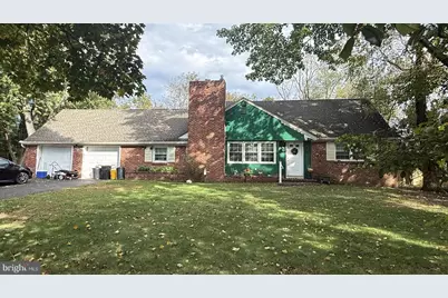 943 Old York Road, Hightstown, NJ 08520 - Photo 1