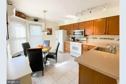 27 Devon Court, Robbinsville Township, NJ 08691 - Photo 5
