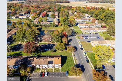 812 Twin Rivers Drive N, East Windsor Township, NJ 08520 - Photo 3