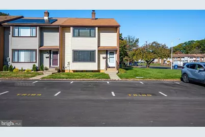 812 Twin Rivers Drive N, East Windsor Township, NJ 08520 - Photo 1