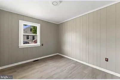 136 Miles Avenue, Hamilton Township, NJ 08610 - Photo 11