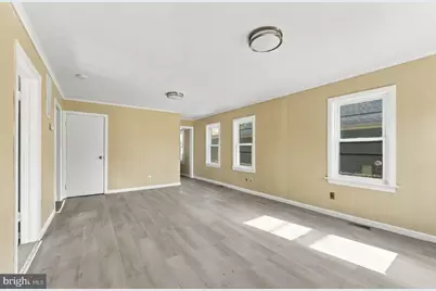 136 Miles Avenue, Hamilton Township, NJ 08610 - Photo 3