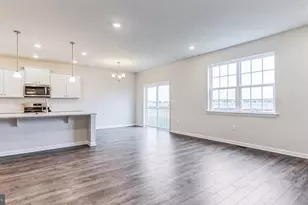 101 Cresci Blvd, Hazlet Township, NJ 07730 - Photo 7