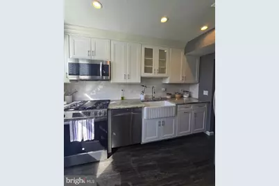 34 Barker, Eatontown, NJ 07724 - Photo 5