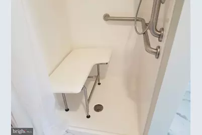 24 Cedar Crossing, Red Bank, NJ 07701 - Photo 9