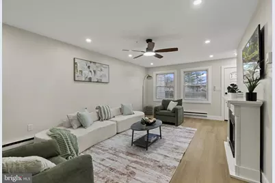 84 Parkway Drive #B, Freehold, NJ 07728 - Photo 7