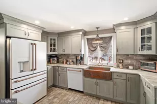 34 N Main St, Allentown, NJ 08501 - Photo 17