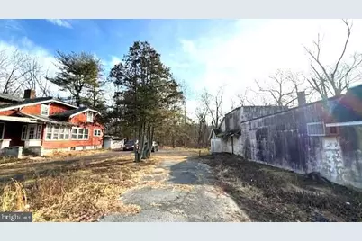 465 Lakewood Farmingdale, Howell Township, NJ 07731 - Photo 5