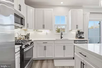 4 Athens Way, Cliffwood, NJ 07721 - Photo 13