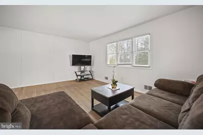 59 Sunnyside Road, Howell Township, NJ 07731 - Photo 3