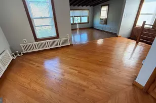 43 S Main St, Allentown, NJ 08501 - Photo 21