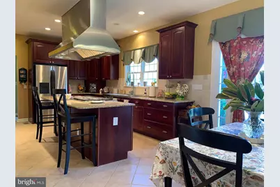 163 Sharon Station, Upper Freehold Township, NJ 08691 - Photo 17