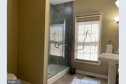 163 Sharon Station, Upper Freehold Township, NJ 08691 - Photo 9