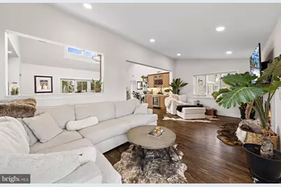 1909 Cottage, Wall, NJ 07719 - Photo 11