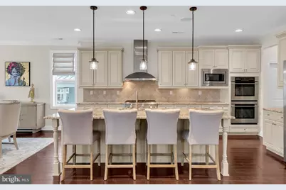 21 Ocean Terr, Long Branch, NJ 07740 - Photo 3