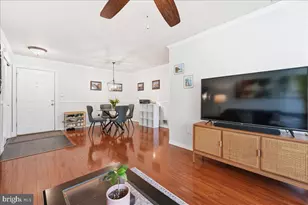 467 Magnolia Ct, Howell Township, NJ 07731 - Photo 5