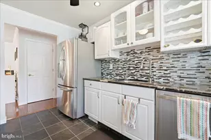 467 Magnolia Ct, Howell Township, NJ 07731 - Photo 9