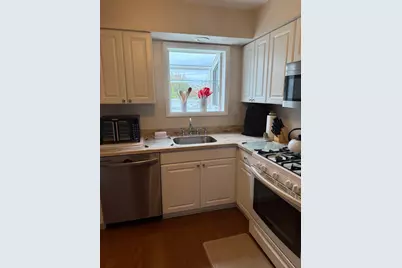 27 Maplecrest Drive, Neptune, NJ 07753 - Photo 5