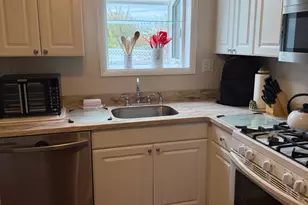 27 Maplecrest Dr, NEPTUNE, NJ 07753 - Photo 5