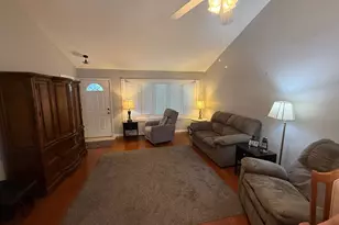 27 Maplecrest Dr, Neptune, NJ 07753 - Photo 9