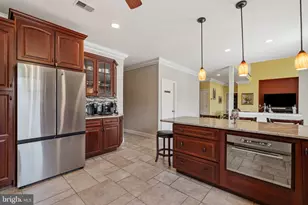 901 Oakley Dr, Freehold, NJ 07728 - Photo 11