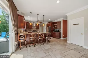901 Oakley Dr, Freehold, NJ 07728 - Photo 9