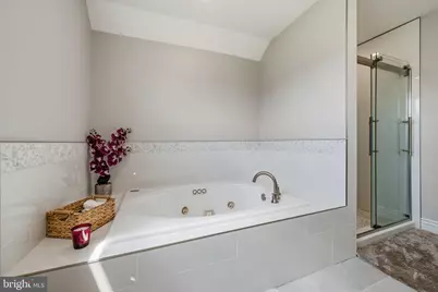 901 Oakley Drive, Freehold, NJ 07728 - Photo 23
