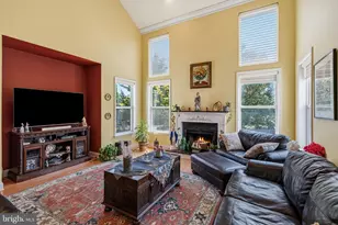 901 Oakley Dr, Freehold, NJ 07728 - Photo 5