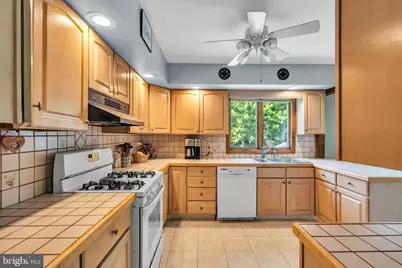 26 Allen Drive, Allentown, NJ 08501 - Photo 13