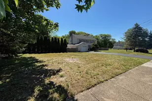 20 Bock Blvd, Howell Township, NJ 07731 - Photo 3