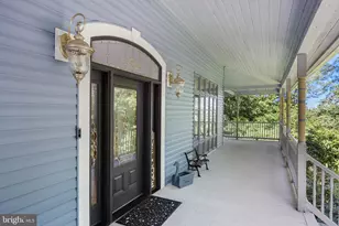 69 Burlington Rd, Cream Ridge, NJ 08514 - Photo 5