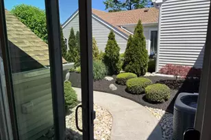 63 Corso Italia, Freehold, NJ 07728 - Photo 31