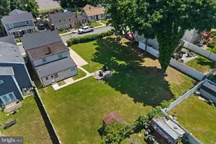 14 Hamilton St, Allentown, NJ 08501 - Photo 3