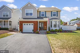 2 Devonshire Dr, Hazlet Township, NJ 07730 - Photo 1