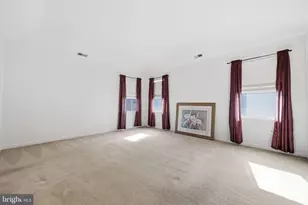 25 Brittany Ct, Middletown, NJ 07748 - Photo 27