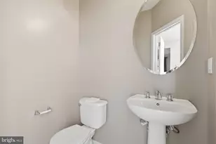 25 Brittany Ct, Middletown, NJ 07748 - Photo 13