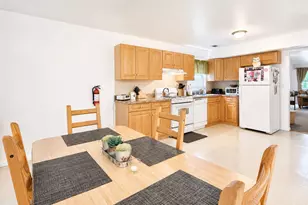 209 Main St, Keyport, NJ 07735 - Photo 37
