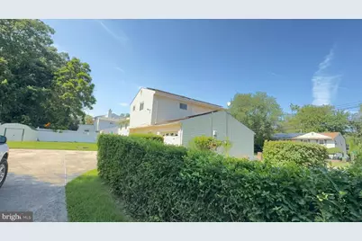 103 Iris Drive, Neptune, NJ 07753 - Photo 5