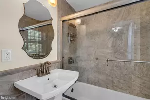 126 S Main St, Allentown, NJ 08501 - Photo 21
