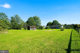 32 Arneytwn Hornerstwn Rd, Cream Ridge, NJ 08514 - Photo 33