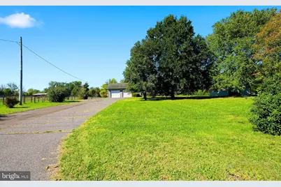 32 Arneytwn Hornerstwn Road, Cream Ridge, NJ 08514 - Photo 41