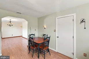 32 Arneytwn Hornerstwn Rd, Cream Ridge, NJ 08514 - Photo 13