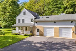 26 Rues Rd, Cream Ridge, NJ 08514 - Photo 1
