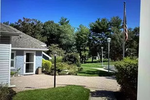 401 Yorkshire Pl, Morganville, NJ 07751 - Photo 23