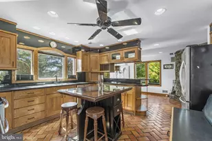 18 Schoolhouse Rd, Cream Ridge, NJ 08514 - Photo 11