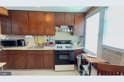 27 Barker Avenue, Eatontown, NJ 07724 - Photo 3
