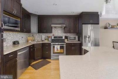 97 Continental Rd, Morris Plains, NJ 07950 - Photo 19