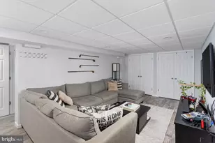 97 Continental Rd, Morris Plains, NJ 07950 - Photo 39