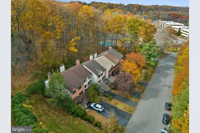 97 Continental Rd, Morris Plains, NJ 07950 - Photo 3